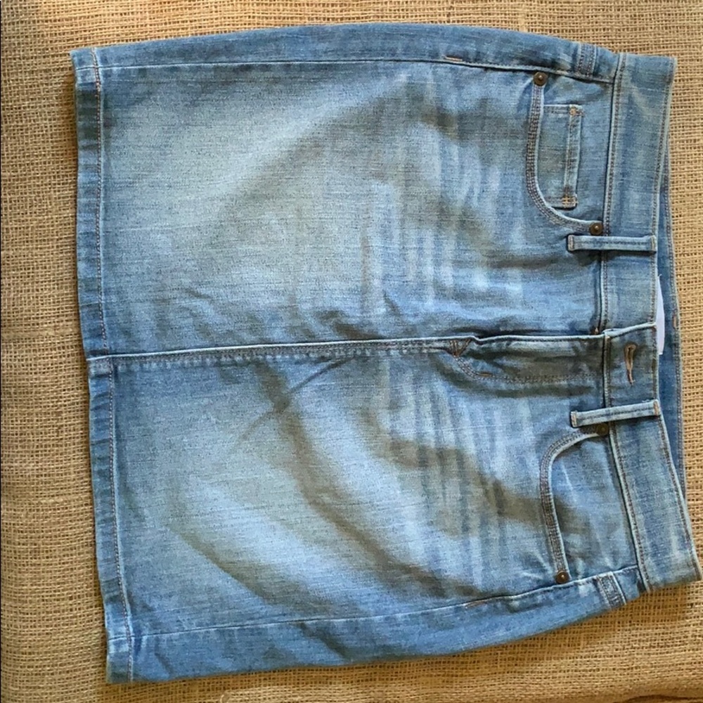 Loft jean skirt